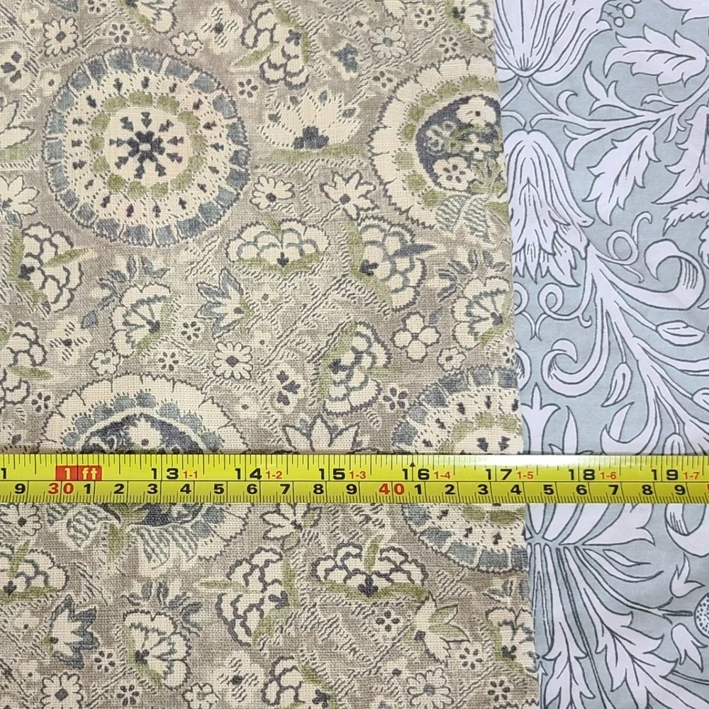 POTTERY BARN Green Ivory Floral Medallion‎ Pillow Sham 17